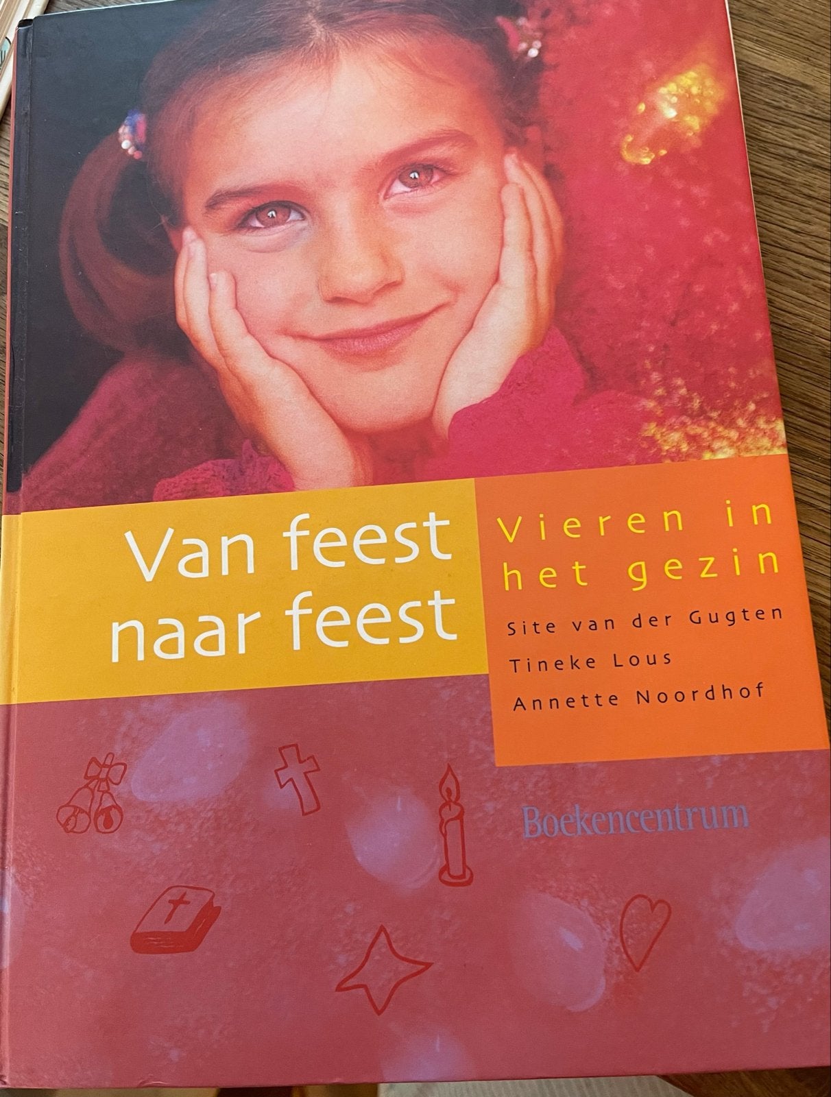 Van feest naar feest & Het Groot Bijbels Handboek, Boeken, Godsdienst en Theologie, Ophalen, Zo goed als nieuw, Christendom | Katholiek