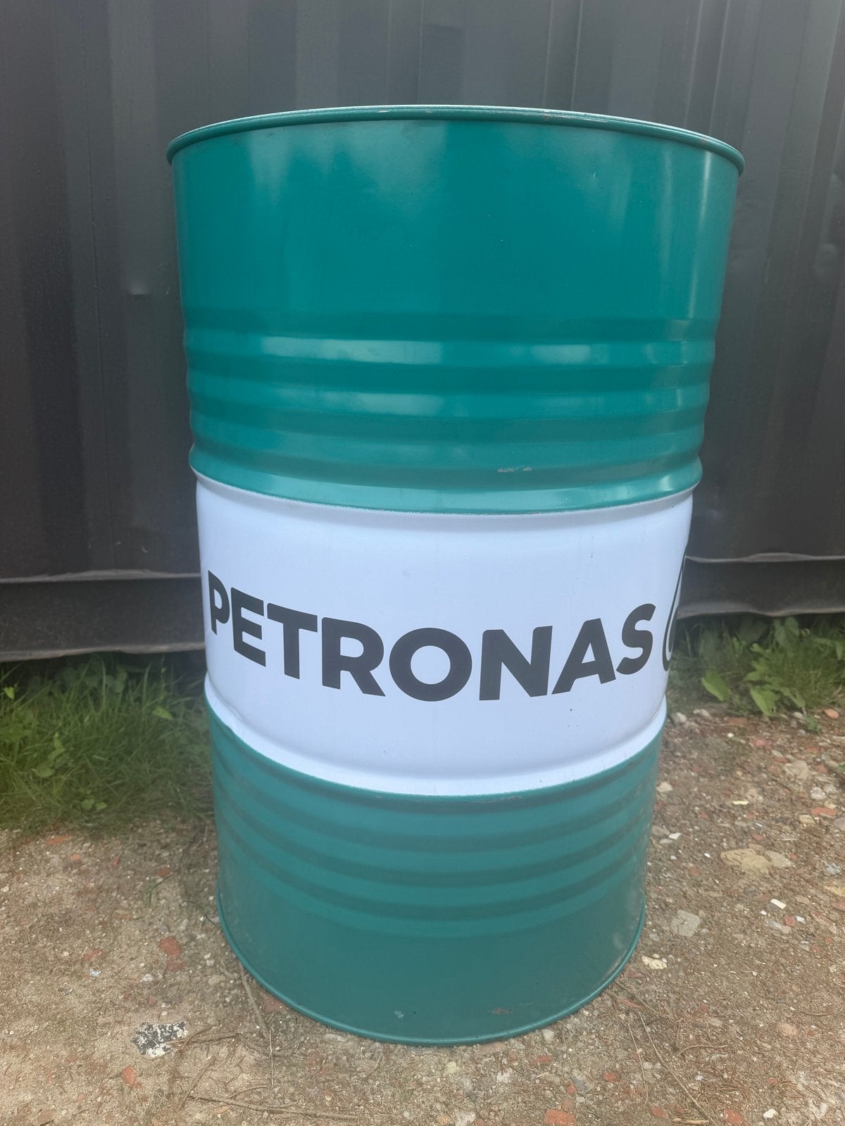 Petronas olievat - Groen/Wit -, Ophalen, Gebruikt