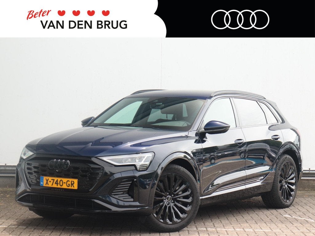 Audi Q8 e-tron 55 quattro S Edition 115 kWh | Matrix LED | 3, Auto's, Audi, Automaat, 131 €/maand, Zwart, Blauw