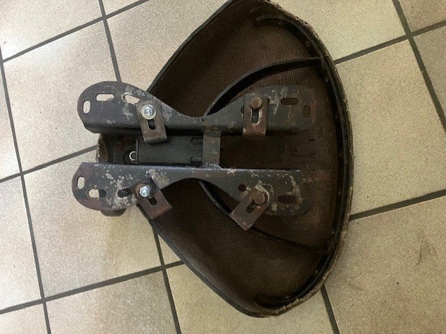 Zweefzadel Merat / Dunlop, Motoren, Ophalen of Verzenden, Gebruikt