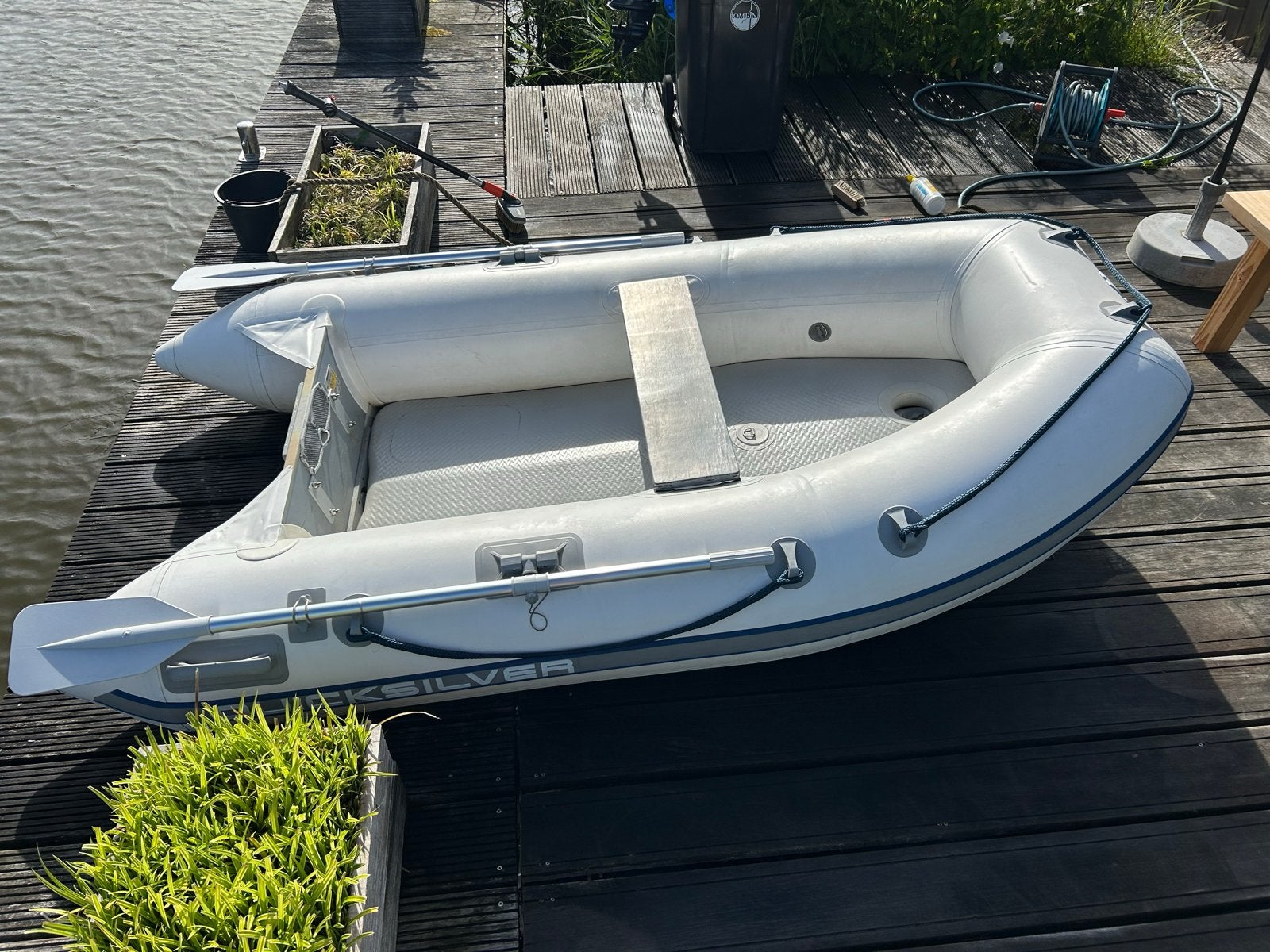 Quicksilver 270 opblaasboot met peddels, Watersport en Boten, Hengelsport | Algemeen, Ophalen of Verzenden, Gebruikt