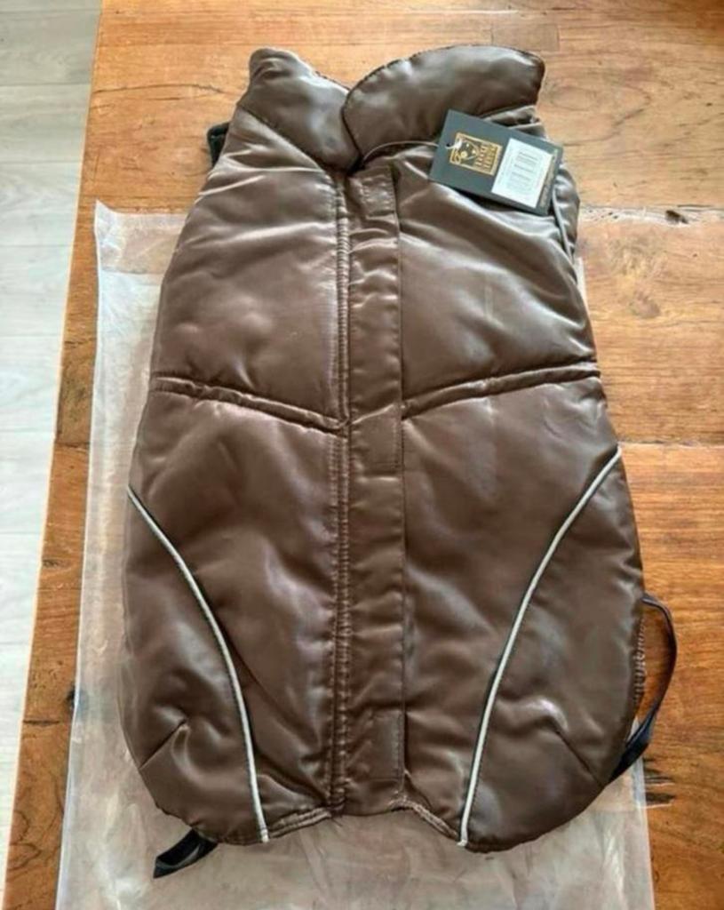 Dogbite nieuwe hondenjas 40 cm ruglengte winterjas hond, Dieren en Toebehoren, Hondenkleding, Nieuw, Hondenjas, Ophalen