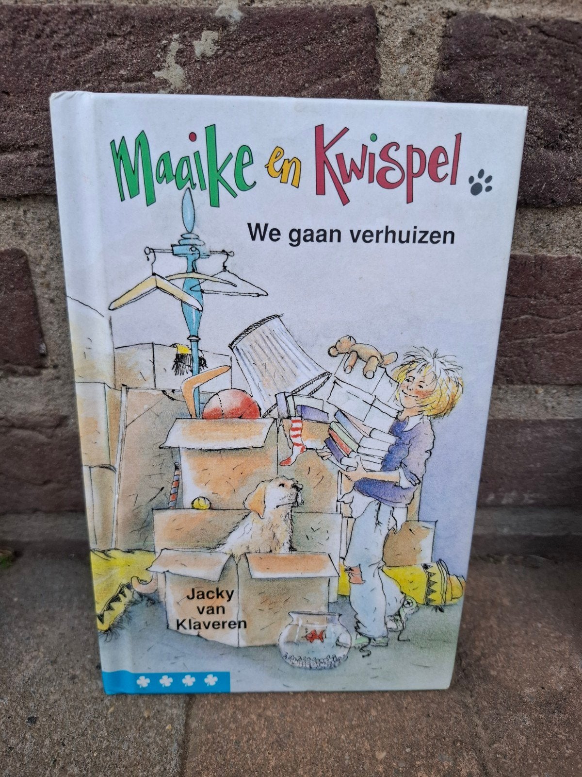 Kinderboek Maaike en Kwispel - we gaan verhuizen AVI 7, Ophalen of Verzenden, Zo goed als nieuw, Fictie algemeen