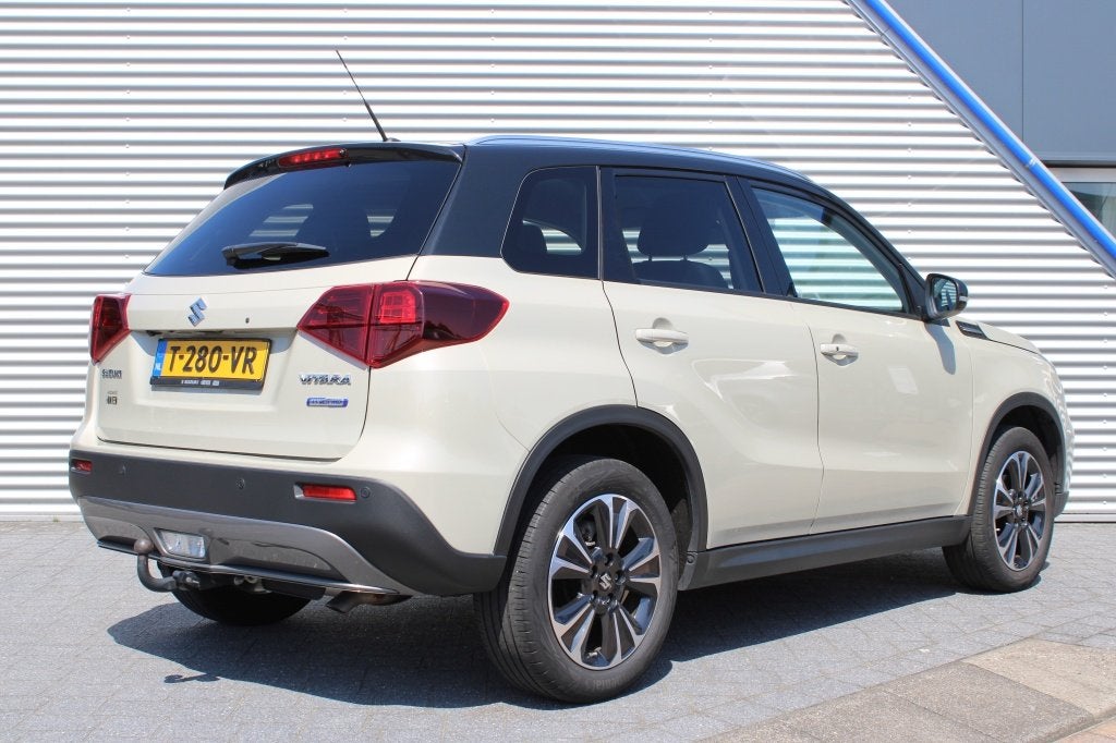 Suzuki Vitara 1.4 Boosterjet Style Smart Hybrid | Half Leder, Stof, Gebruikt, 4 cilinders, 49 €/maand