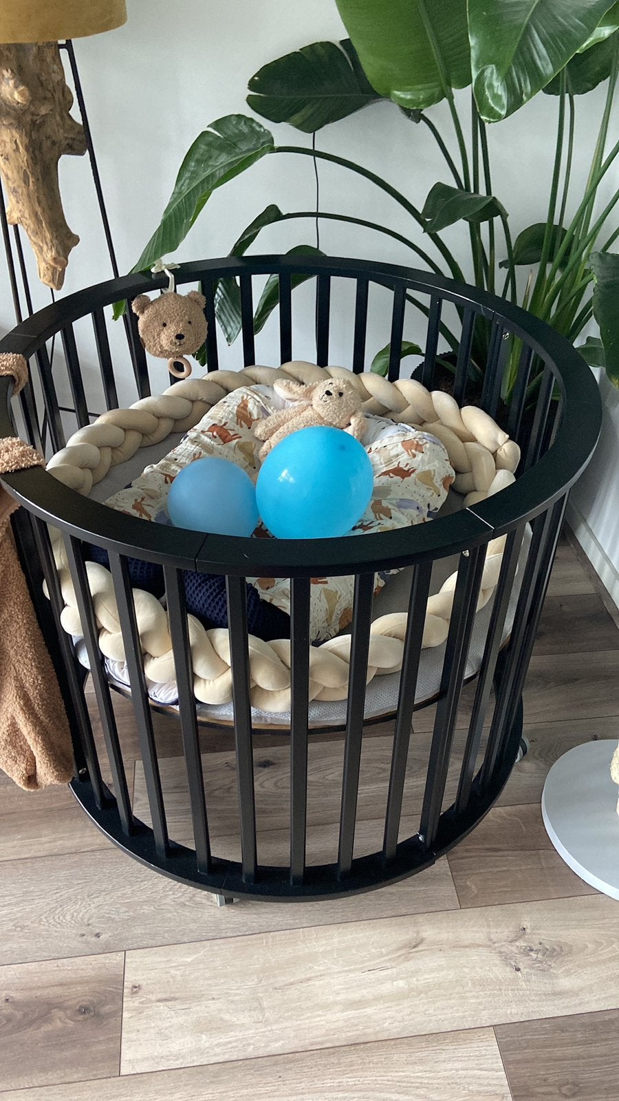 Mooie ronde verrijdbare box bopita zwart verstelbare bodem, Kinderen en Baby's, Boxen, Ophalen, Gebruikt