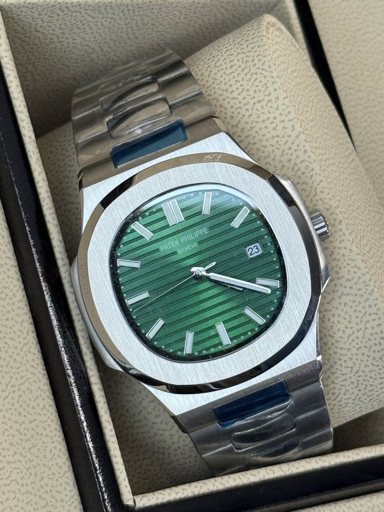 Patek philippe nautilus, Ophalen of Verzenden, Nieuw, Zwart, Android