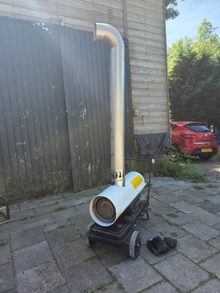 Trotec IDE 20 Indirecte Oliegestookte Heater met Afvoer, Ophalen
