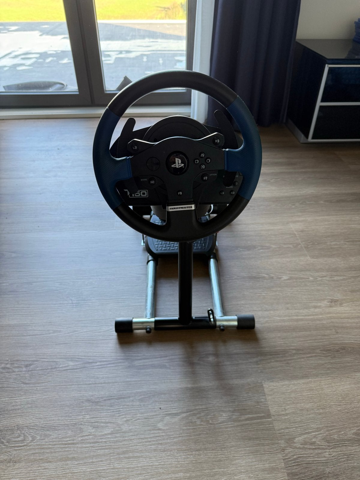 Thrustmaster T150 racestuur met pedalen en Wheel Stand Pro, Racestuur, Gebruikt, Verstelbaar, Thrustmaster