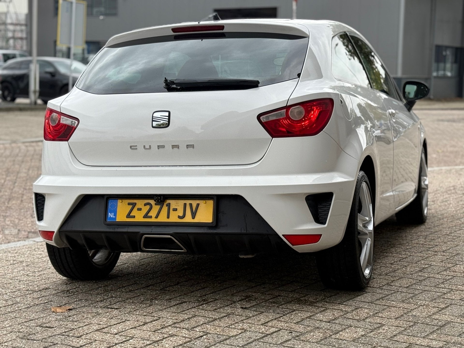 Seat Ibiza SC Cupra 1.4 TSI 180ch BVA - Suspension sport - Carnet entretien - Carplay - Jantes 17" - Non fumeur