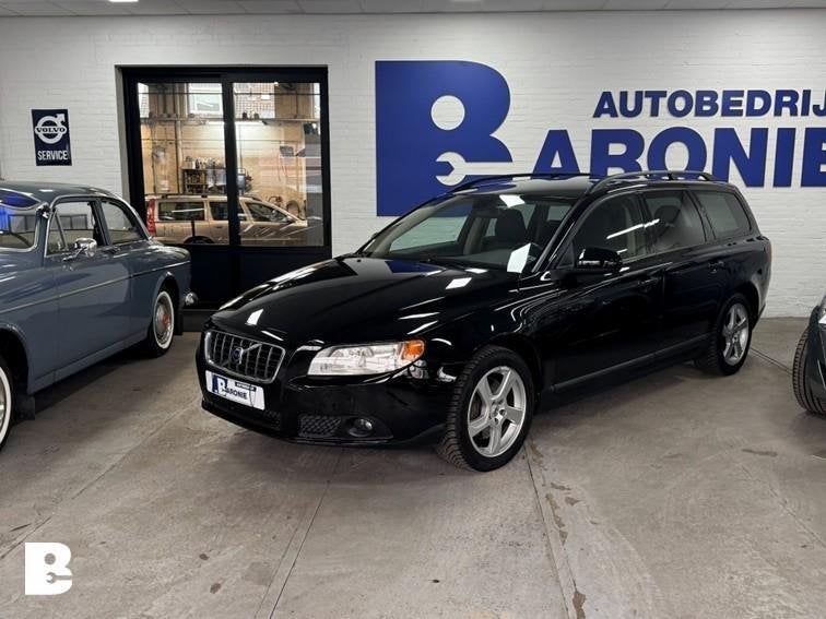 Volvo V70 2.5T Kinetic, Auto's, Volvo, 93 €/maand, Euro 4, 750 kg, Voorwielaandrijving