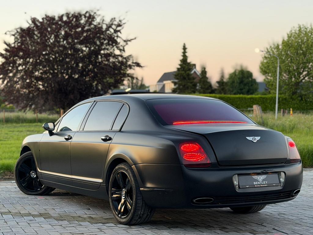 Bentley Flying Spur 6.0 W12 TwinTurbo 561PK+ 19inch Export!!, Te koop
