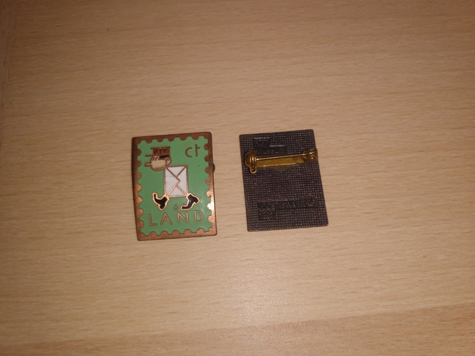 PTT Museum Joost Swarte Speldjes 1991, Verzamelen, Speldjes, Pins en Buttons, Gebruikt, Speldje of Pin, Merk, Ophalen of Verzenden