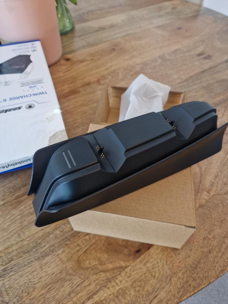 PS5 Controller Oplaadstation - Snakebyte Twin:Charge 5, Ophalen of Verzenden