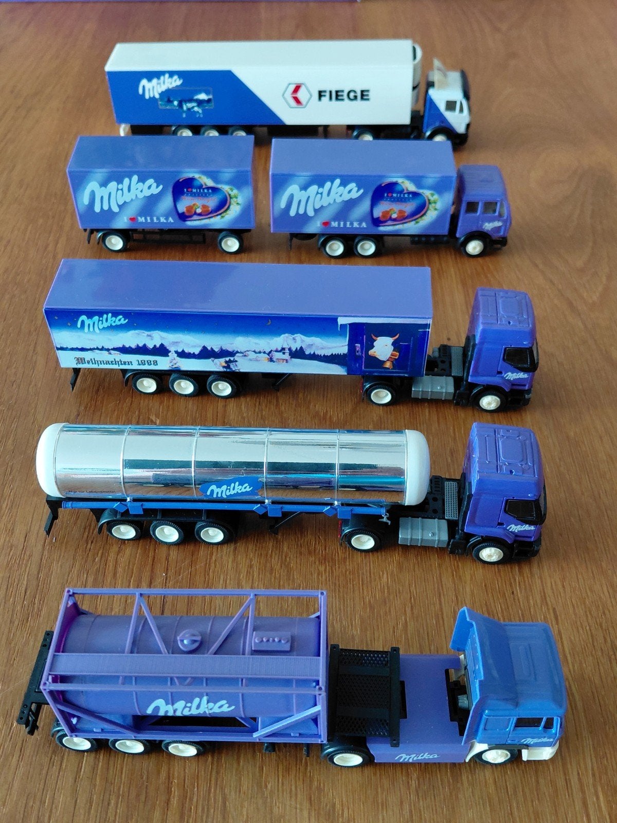 Milka vrachtwagens verzameling, Ophalen, Gebruikt, Bus of Vrachtwagen