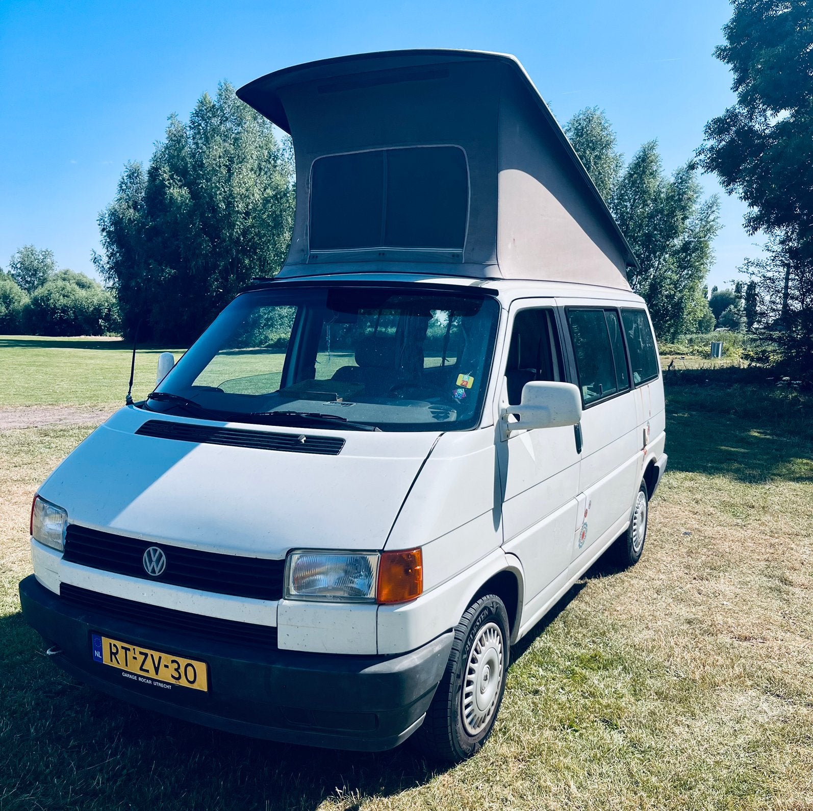 Volkswagen T4 Multivan 2.4D Buscamper te koop, Volkswagen, 7 tot 12 maanden geleden, Particulier, 4 tot 5 meter