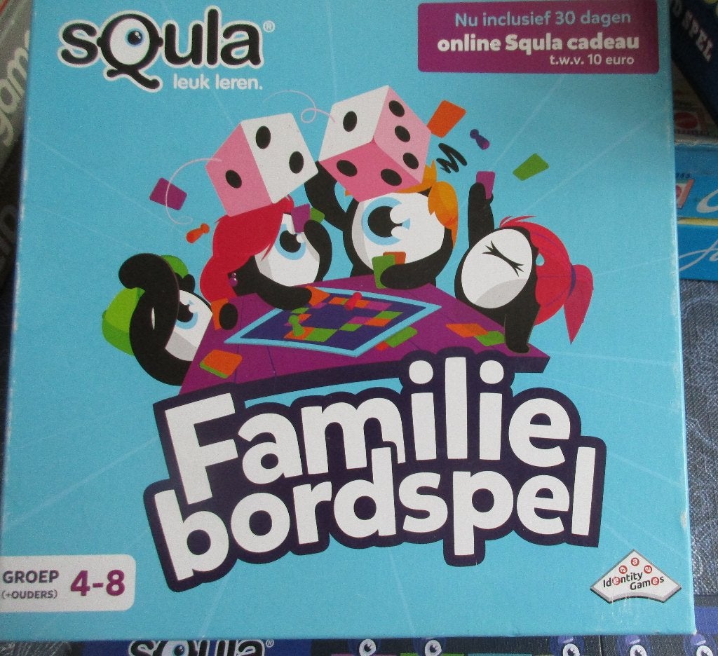 Squla - Familie bordspel van Identity Games, Ophalen of Verzenden, Zo goed als nieuw, Rekenen