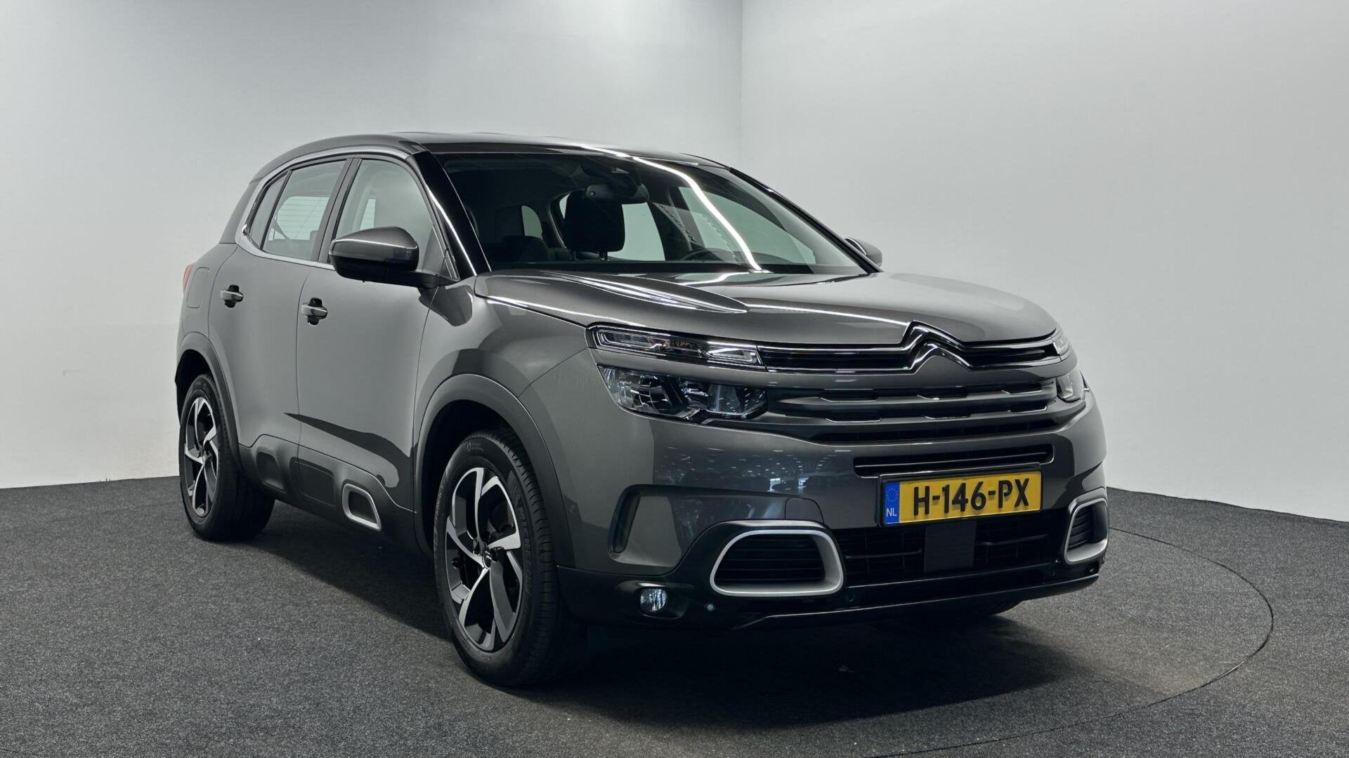 Citroen C5 Aircross 1.2 PureTech Business CAMERA NAVI CARPLA, Auto's, Citroën, Gebruikt, Euro 6, 1199 cc, Met garantie (alle)