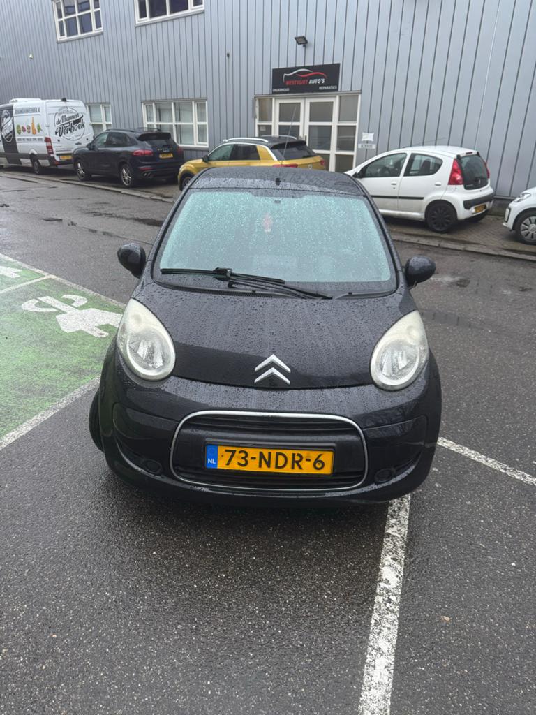 Citroën C1 1.0 5-DRS 2010 Zwart, Auto's, Voorwielaandrijving, 4 stoelen, C1, Origineel Nederlands