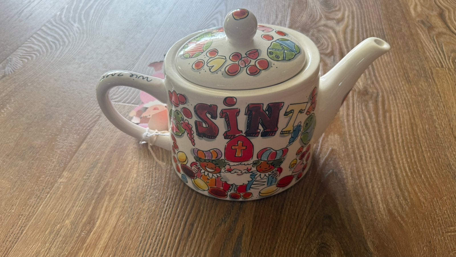 Blond amsterdam Theepot sinterklaas, Ophalen of Verzenden, Zo goed als nieuw, Aardewerk, Overige typen