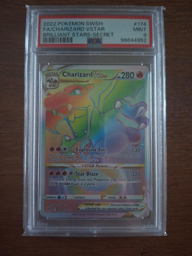 Charizard VSTAR 174/172 PSA 9, Hobby en Vrije tijd, Verzamelkaartspellen | Pokémon, Ophalen of Verzenden, Zo goed als nieuw, Losse kaart