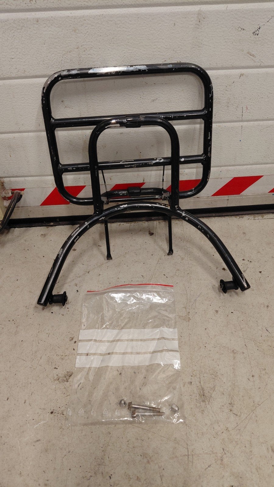 sym mio achter rekje/achter beugel, Fietsen en Brommers, Brommeronderdelen | Scooters, Ophalen of Verzenden