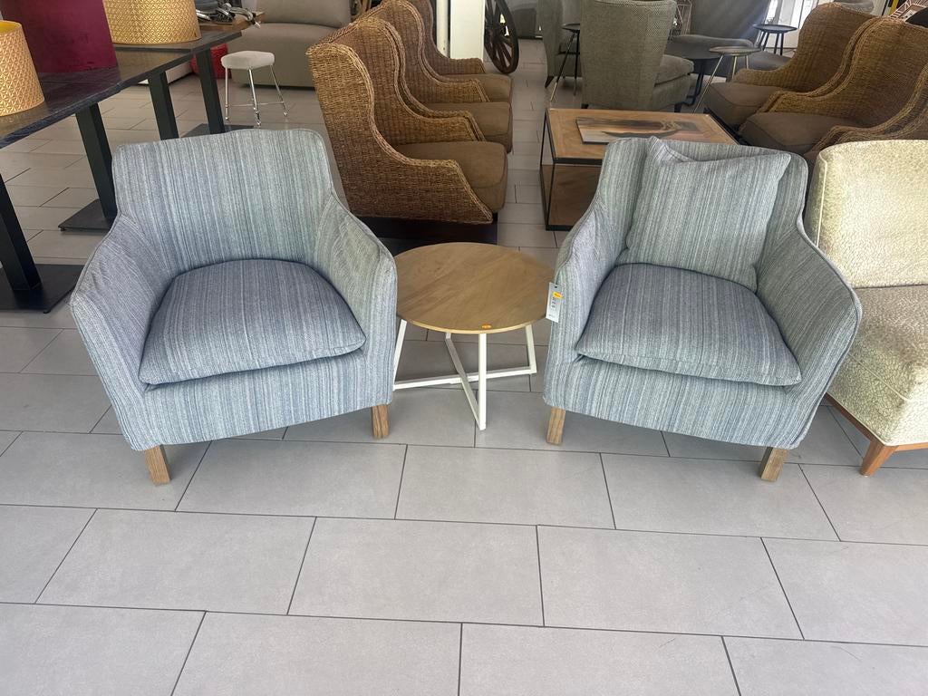 2 Fauteuils en salontafel - Set of los te koop, Ophalen of Verzenden, Zo goed als nieuw, Nvt, Nvt