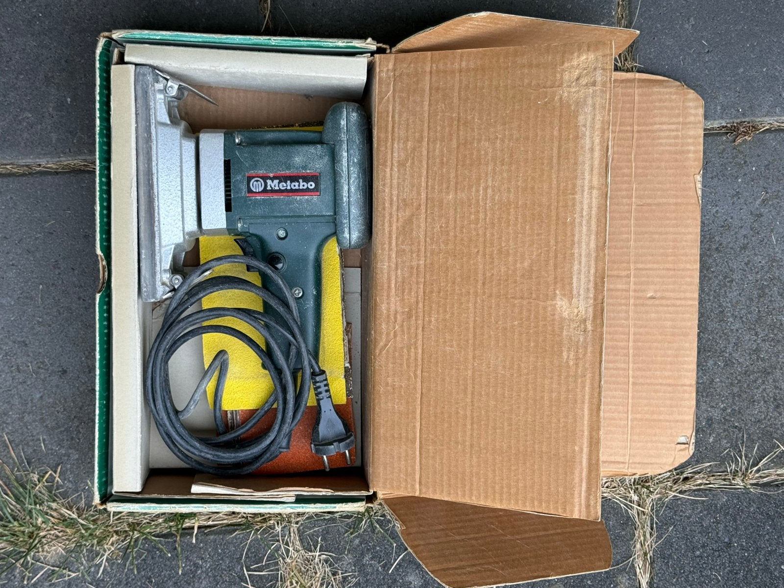 Metabo vlakschuurmachine in originele doos, Ophalen, Gebruikt