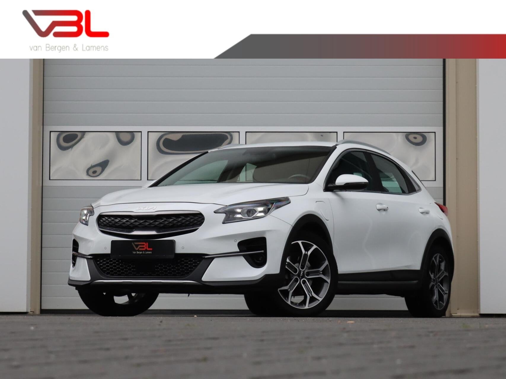 Kia XCeed 1.6 GDi 140PK PHEV DynamicPlusLine Adaptieve Cruis, Auto's, Kia, Gebruikt, Met garantie (alle), Leder en Stof, Wit