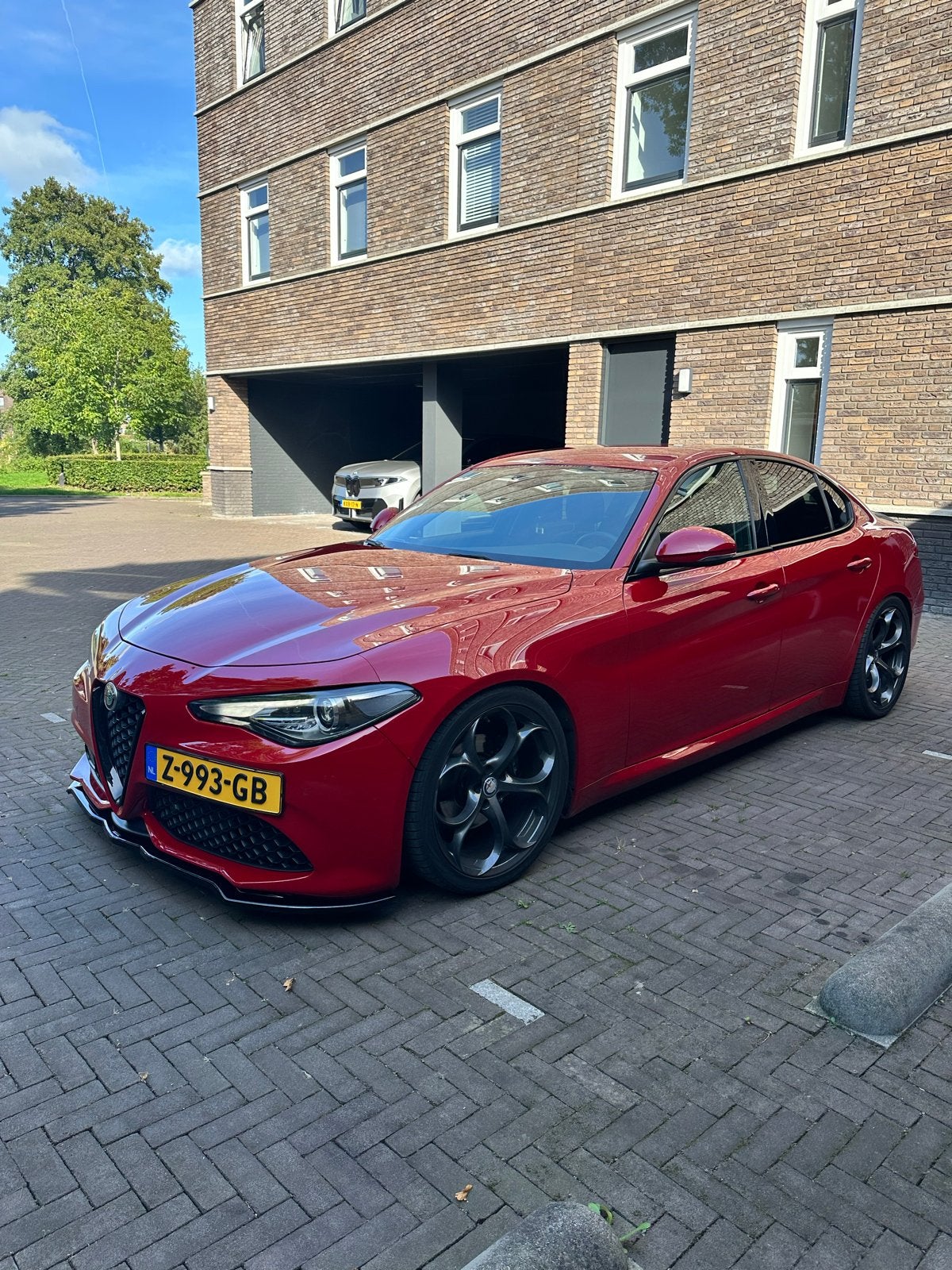Alfa Romeo Giulia Veloce 2.0 Turbo 310pk Aut 2018 Rood, Auto's, Automaat, 745 kg, Achterwielaandrijving, 1995 cc
