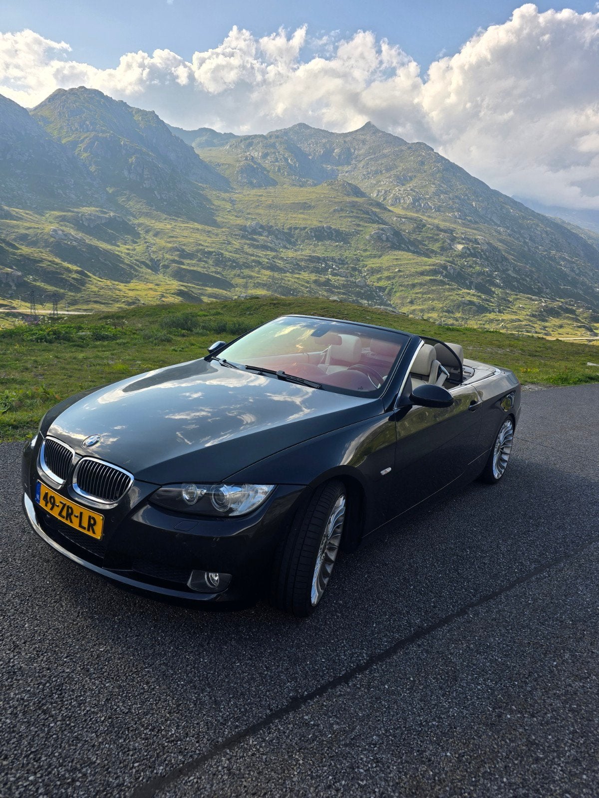BMW 3-Serie 3.0 I 335i Cabrio AUT 2008 Zwart, Automaat, Achterwielaandrijving, Beige, Cabriolet