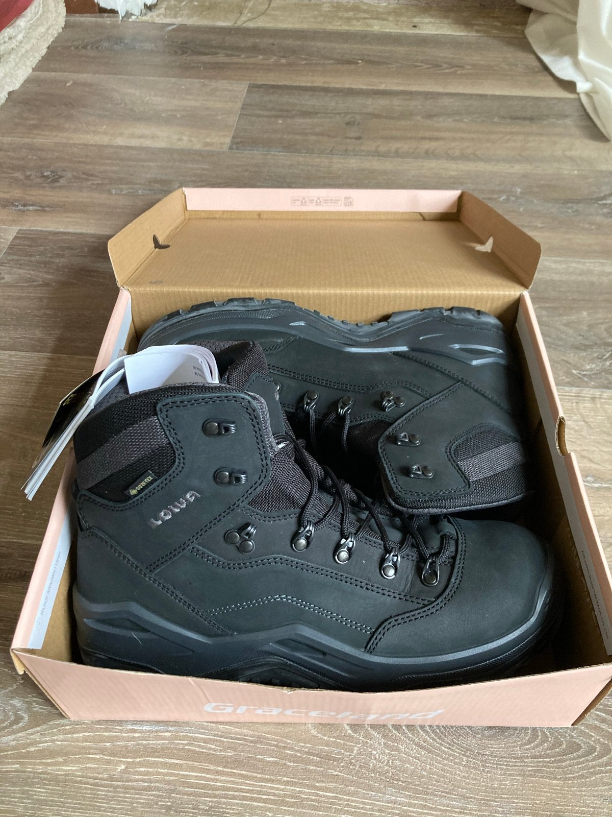 Nieuwe Lowa Renegade GTX Mid S3 CI werkschoenen maat 44, Kleding | Heren, Schoenen, Ophalen of Verzenden, Nieuw, Zwart