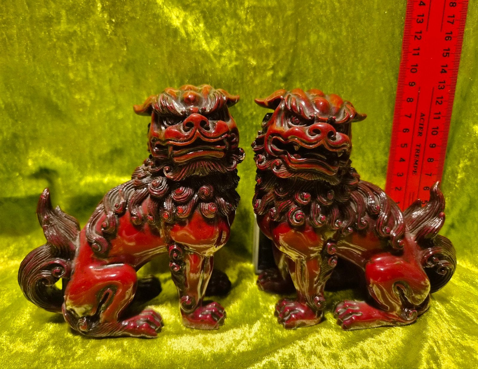 Set van 2 Chinese Foo Dogs / Tempelleeuwen - Rood, Minder dan 20 cm, Rood, Ophalen of Verzenden, Steen of Keramiek