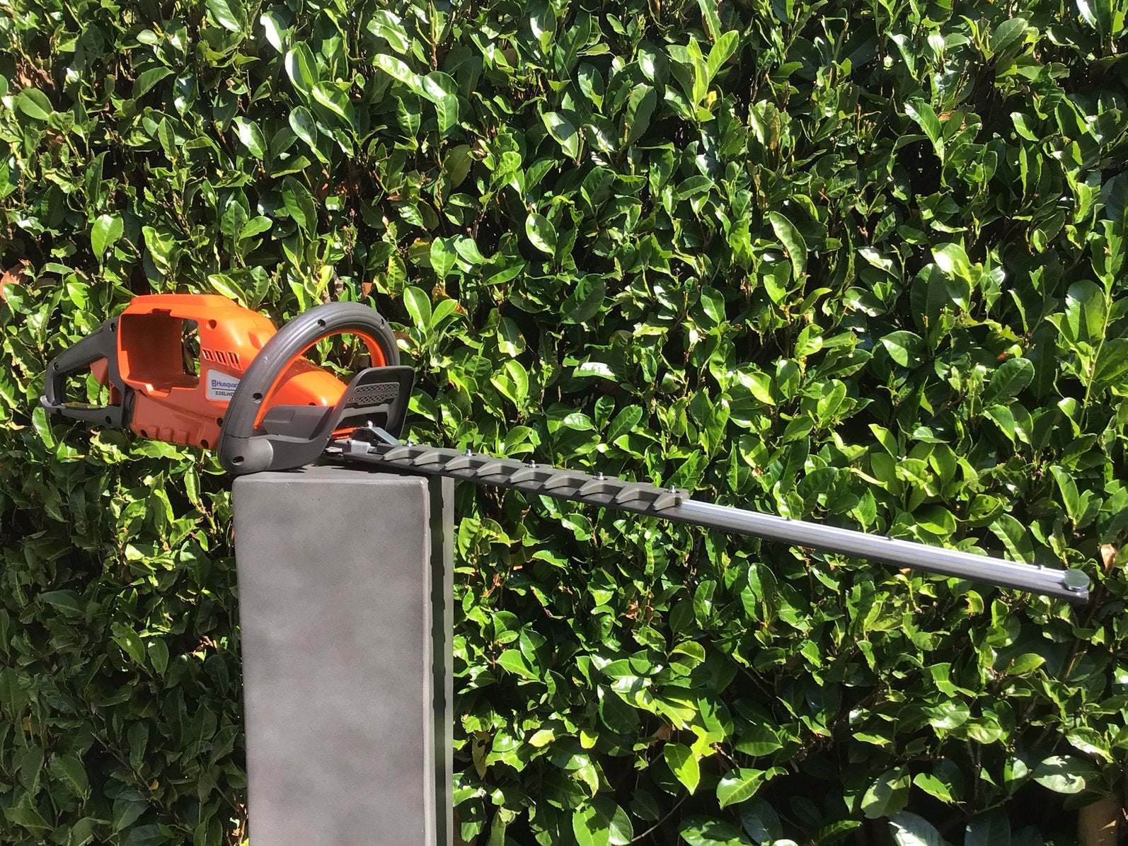 Husqvarna 536LiHD70X accu heggenschaar, Ophalen, Gebruikt, Accu