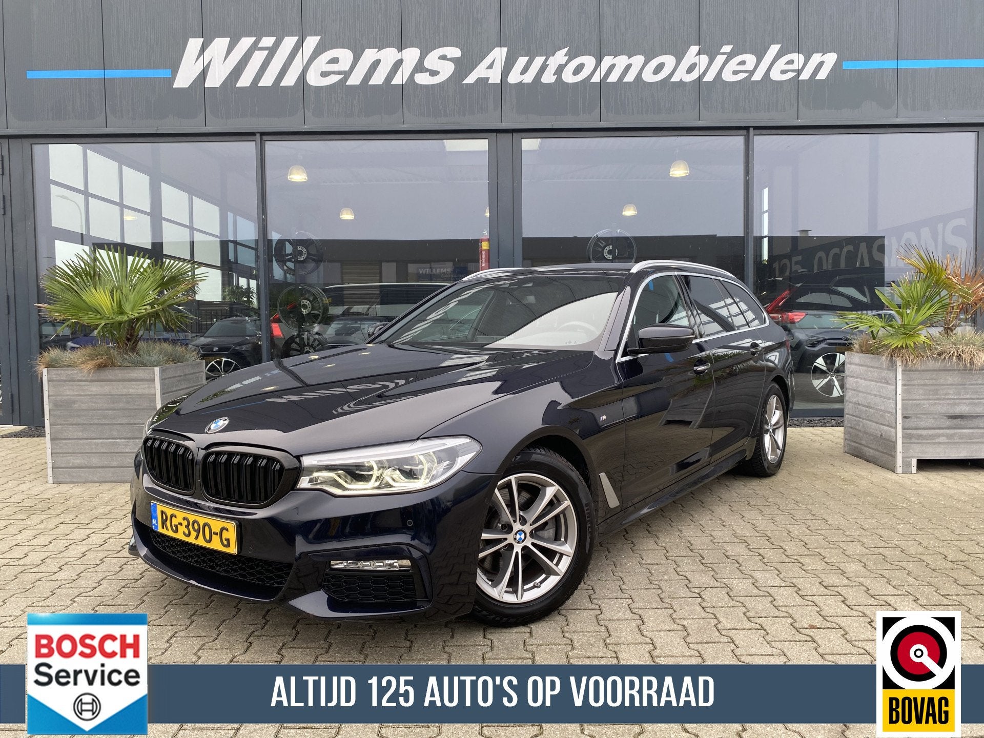 BMW 5 Serie Touring 520i High Executive Panoramadak, Sportst, Automaat, 1998 cc, Achterwielaandrijving, Gebruikt