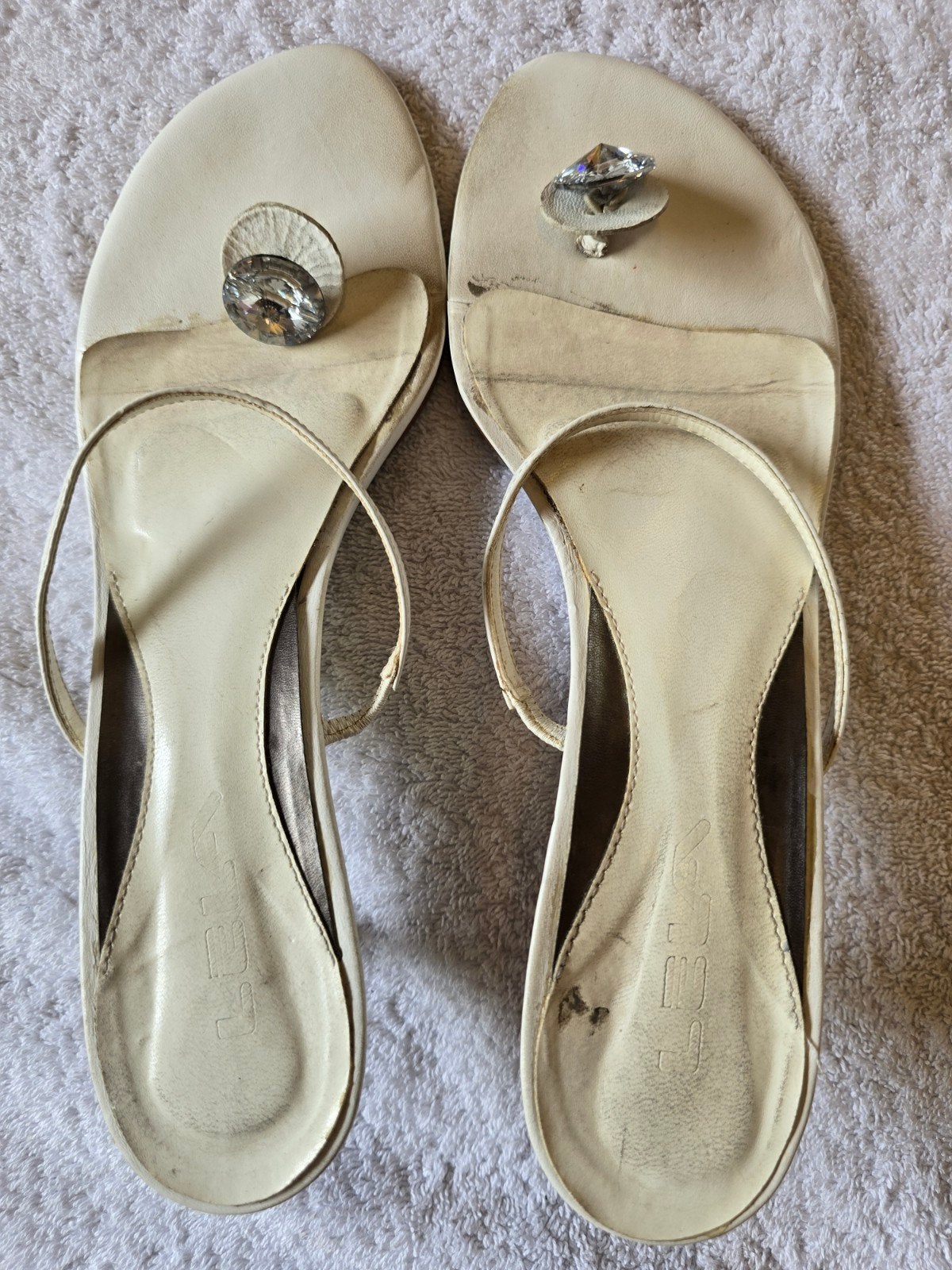 Witte slippers met hak en strass steen - Maat 39, Ophalen of Verzenden