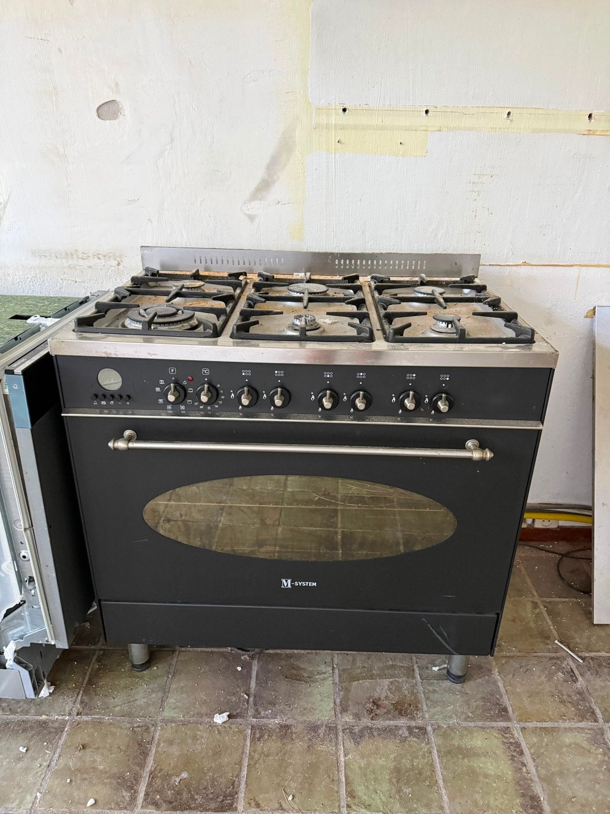 M-System Fornuis met Gas Kookplaat en Oven, Witgoed en Apparatuur, Fornuizen, Ophalen, Gebruikt, 60 cm of meer, Grill