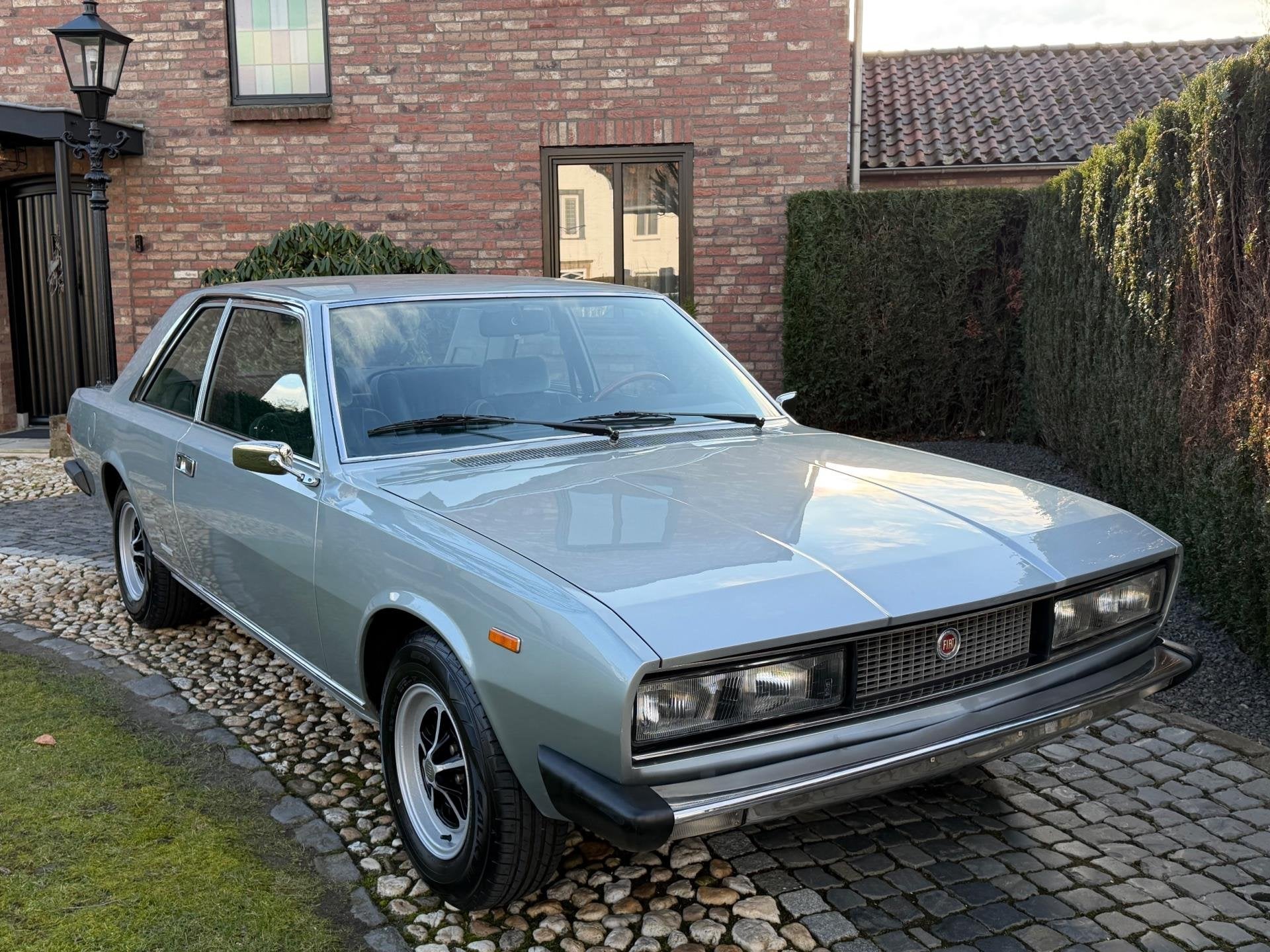 Fiat 130 3200 Coupé 5-gang, foto 10