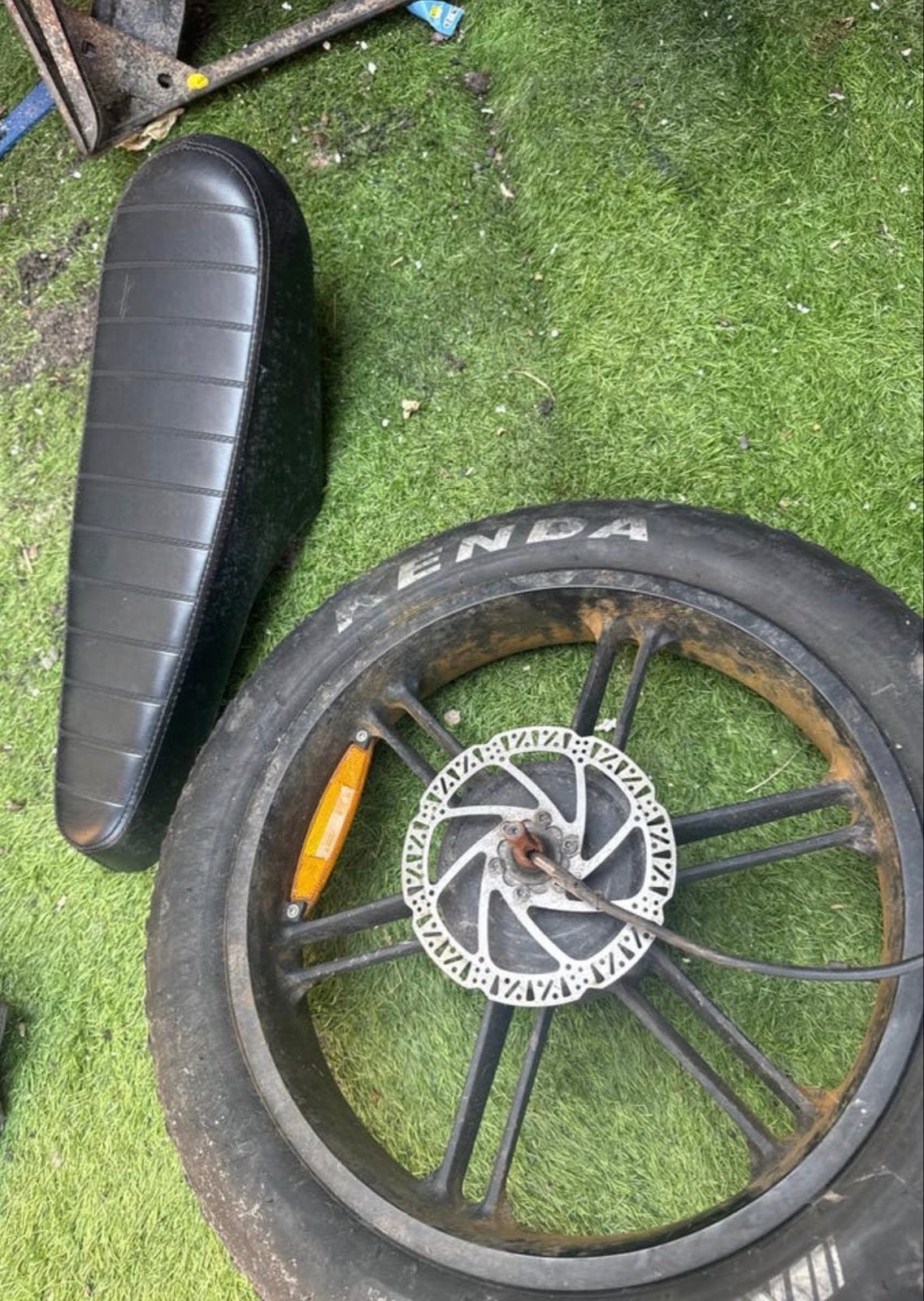 Fatbike Ouxi V8 accu en motor met band, Fietsen en Brommers, Fietsaccessoires | Fietsaccu's, Ophalen, Gebruikt