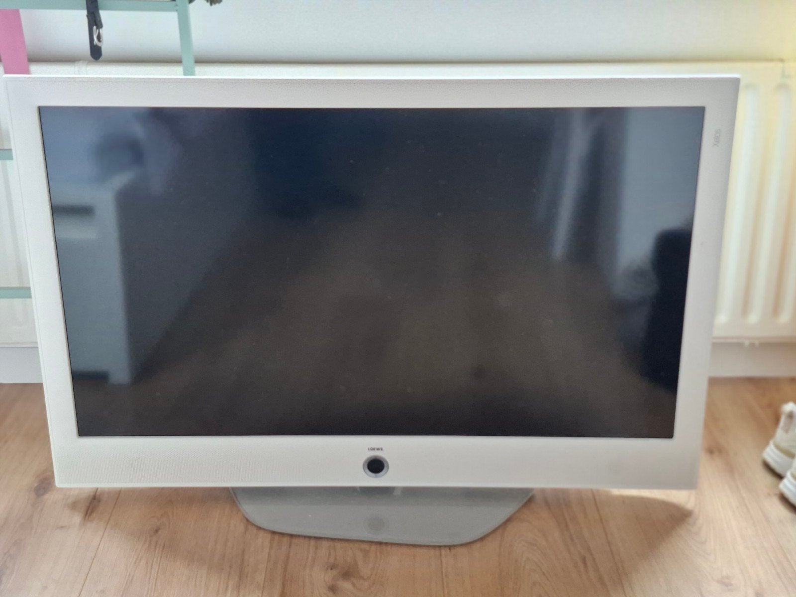 Loewe Xelos 40 Witte LCD TV - Goede Staat, Gebruikt, 50 Hz, 100 cm of meer, Ophalen