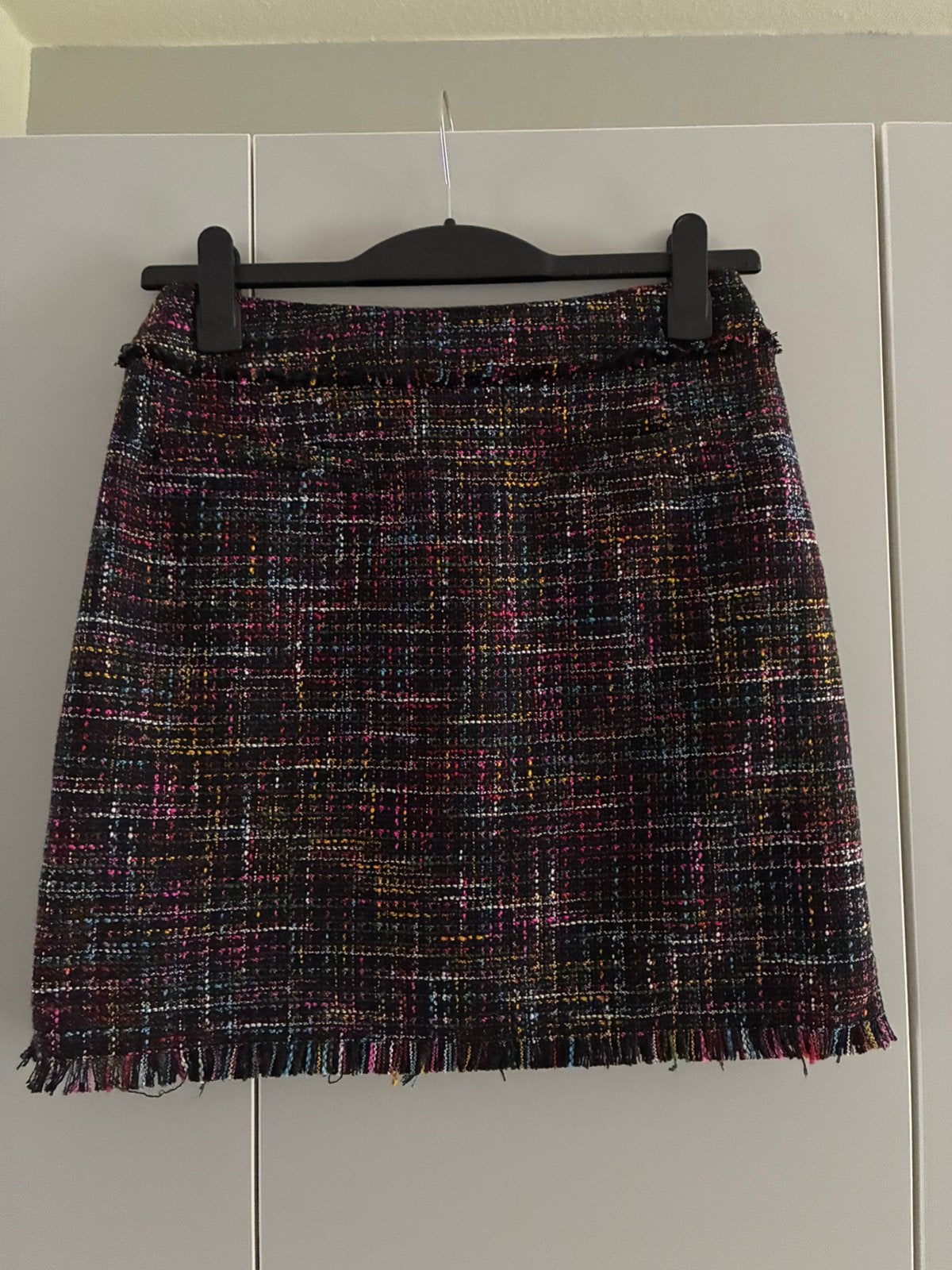 Tweed Minirokje met Franjes - Zwart/Multicolor, Kleding | Dames, Rokken, Maat 38/40 (M), Zwart, Ophalen of Verzenden, Zo goed als nieuw