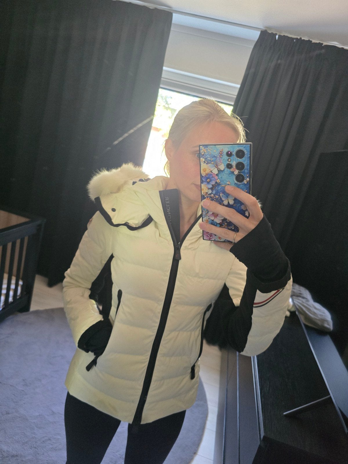 Moncler Grenoble Performance & Style donsjack met bontkraag, Ophalen of Verzenden, Zo goed als nieuw, Jack, Maat 36 (S)