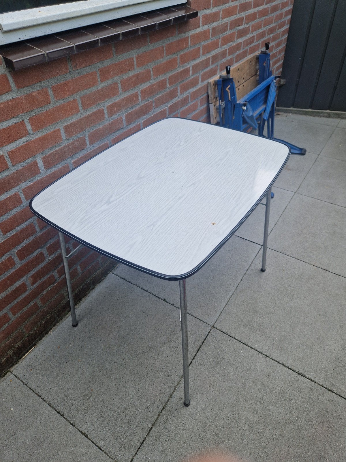 retro, formica bijzettafel, Verzamelen, Ophalen, Huis en Inrichting