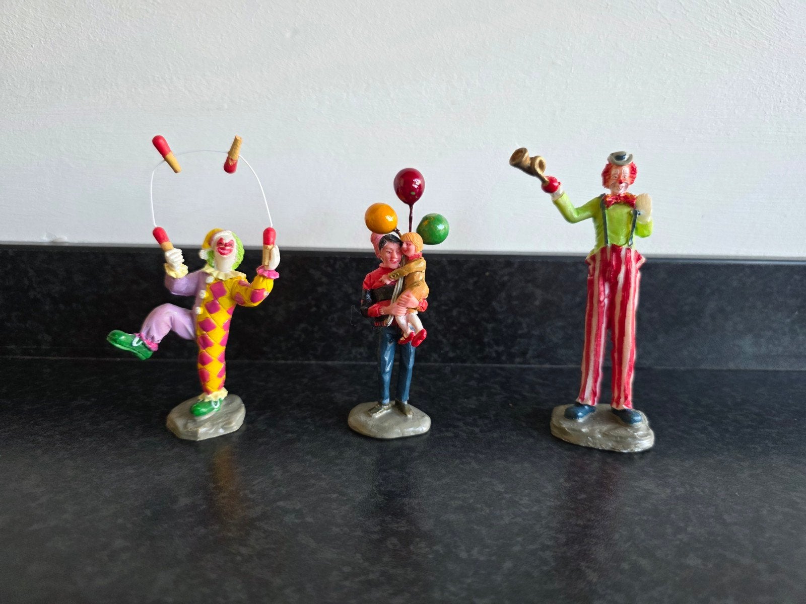 3 Lemax Retired Carnival figuren voor in een Kerstdorp, Ophalen, Gebruikt
