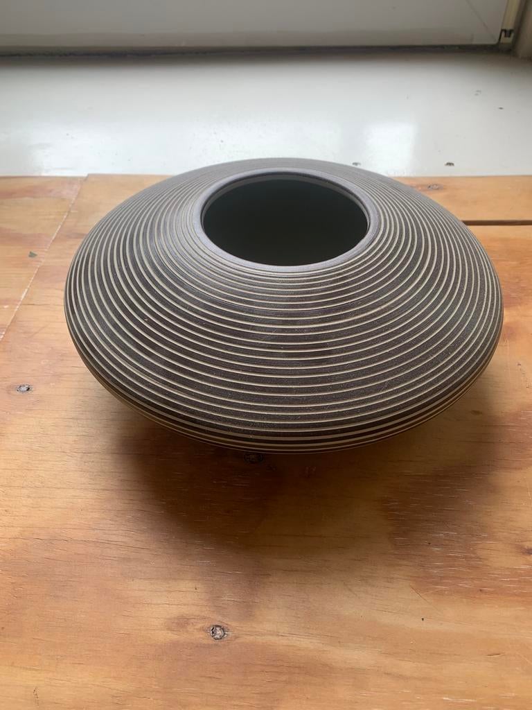 Mooie keramieke vaas, Ophalen of Verzenden, Zo goed als nieuw, Wit, Minder dan 50 cm