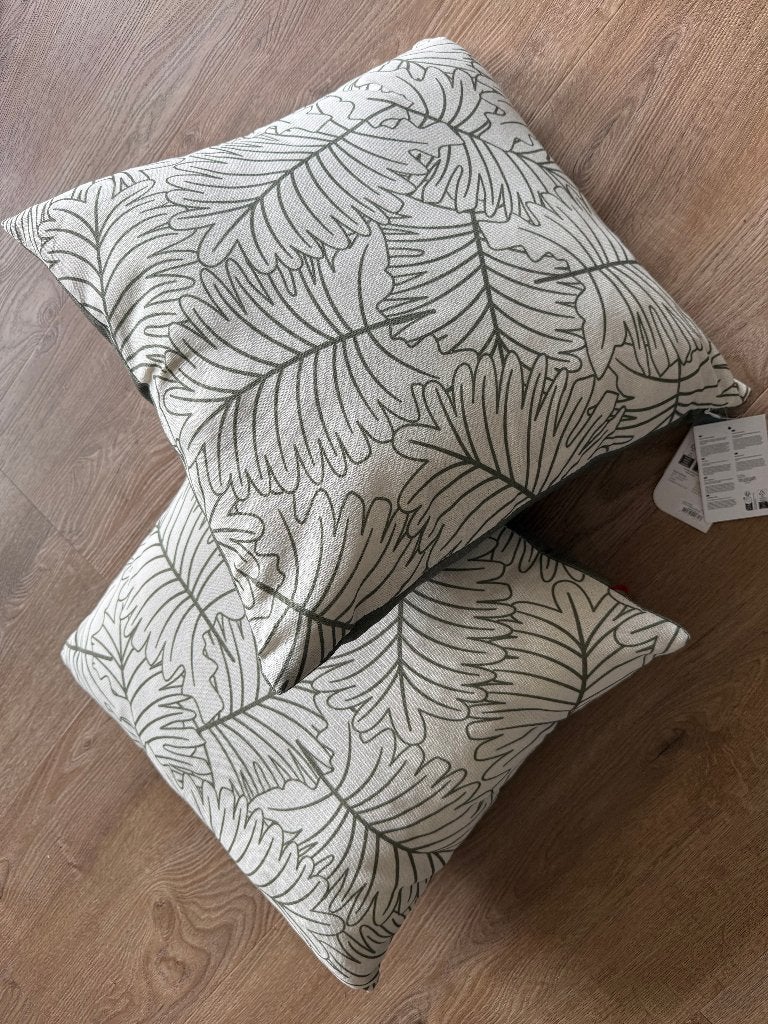 2 Nieuwe sierkussens 45 X 45 cm, Tuin en Terras, Tuinmeubel-accessoires, Ophalen of Verzenden, Nieuw