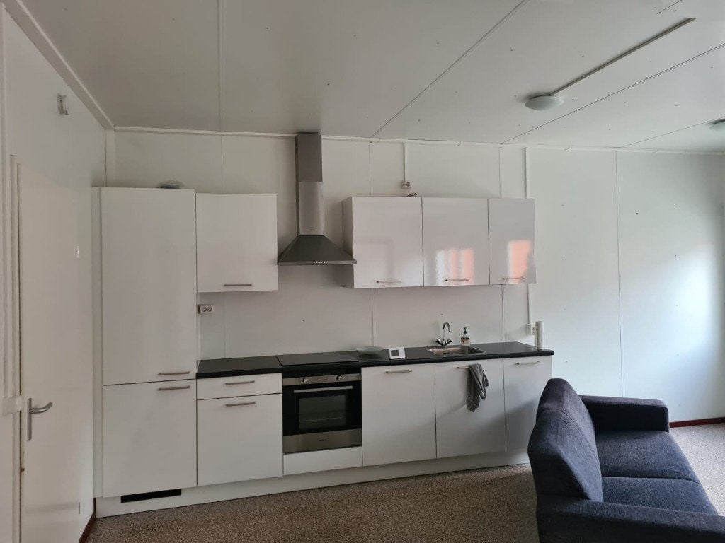 Te Huur Zeer Luxe Woonunit 108m² 4 slaapkamers AIRCO Hengelo, Ophalen