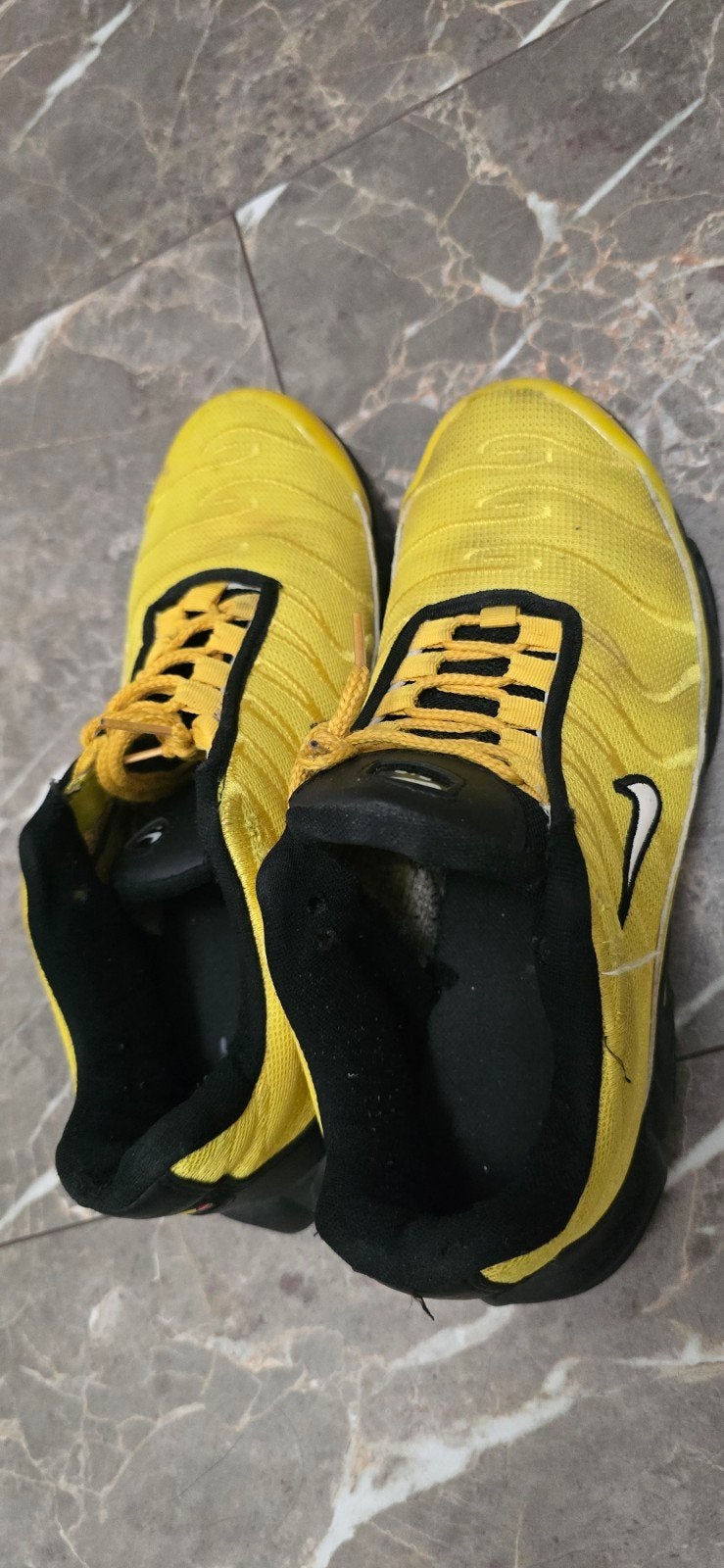 Gele Nike Air Max Plus TN sneakers - Maat 43, Overige kleuren, Nike, Ophalen of Verzenden, Sneakers of Gympen