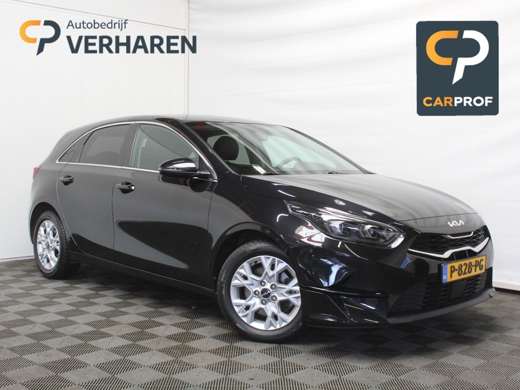 Kia Ceed 1.5 T-GDi MHEV DynamicPlusLine CAMERA | CARPLAY | L, Gebruikt, 4 cilinders, 1290 kg, 160 pk