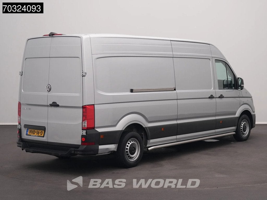 Volkswagen Crafter 140pk Automaat L4H3 Navi Airco Cruise Cam, Auto's, Bestelauto's, Automaat, Stof, Gebruikt, Euro 6