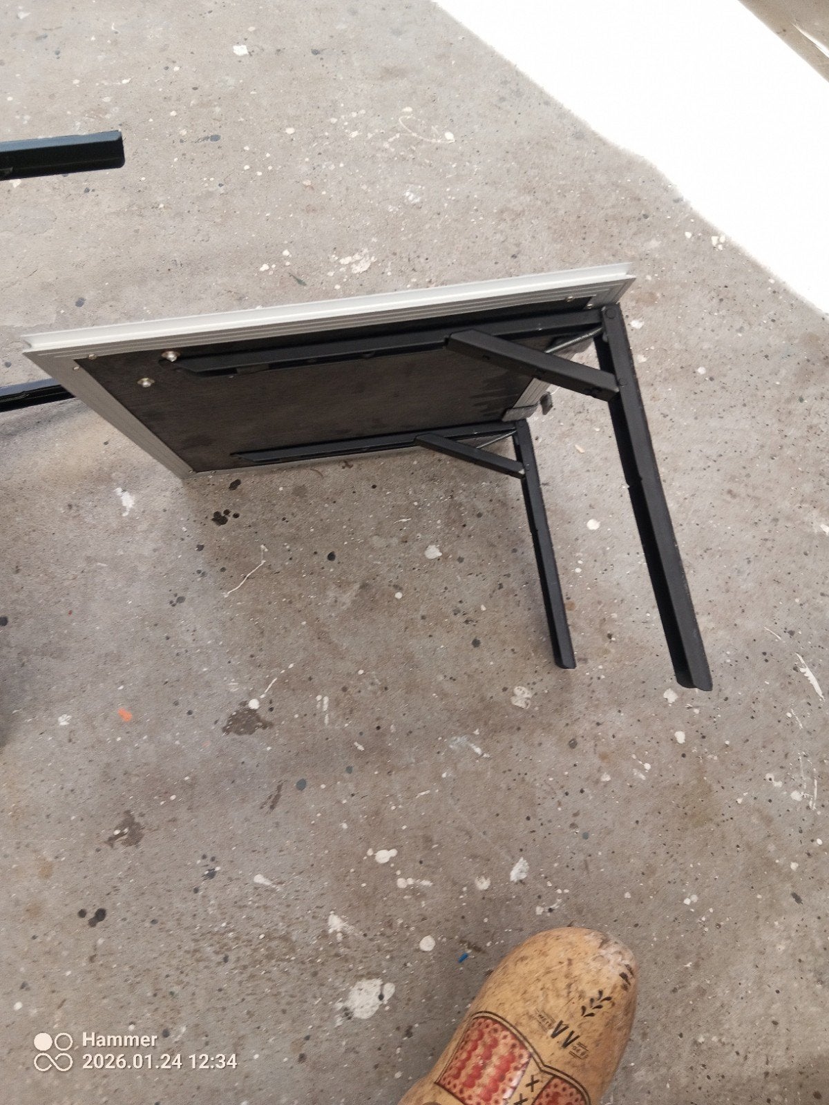 Twee handige tafeltjes voor flightcase - opklapbaar, Minder dan 45 cm, Minder dan 55 cm, Gebruikt, Metaal of Aluminium